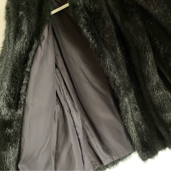Women’s Vintage 1980’s Faux Fur Jacket Black Large - Picture 7 of 9